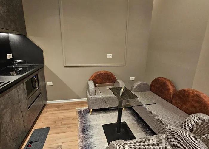 Kdk Lejlighed Tirana